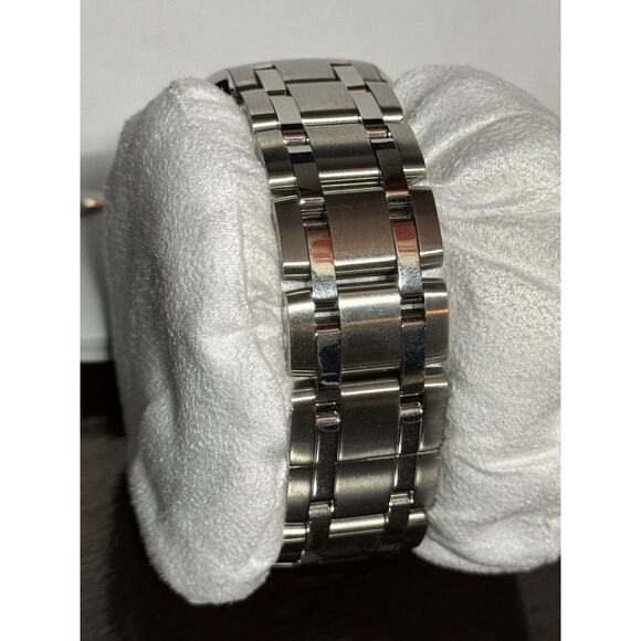 Mens Invicta Reserve Stainless Watch - Picture 5 of 6